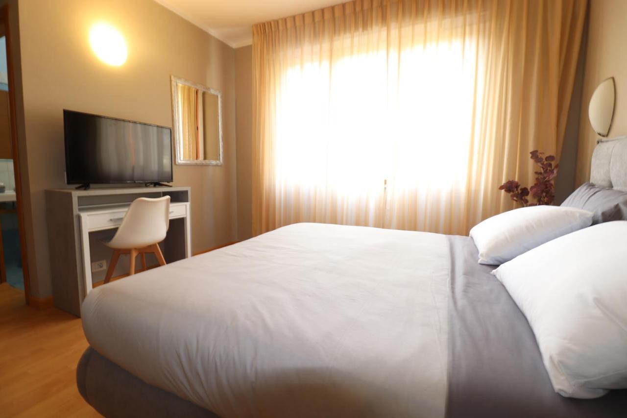 Hotel Rio 艾姆波蒂德 外观 照片