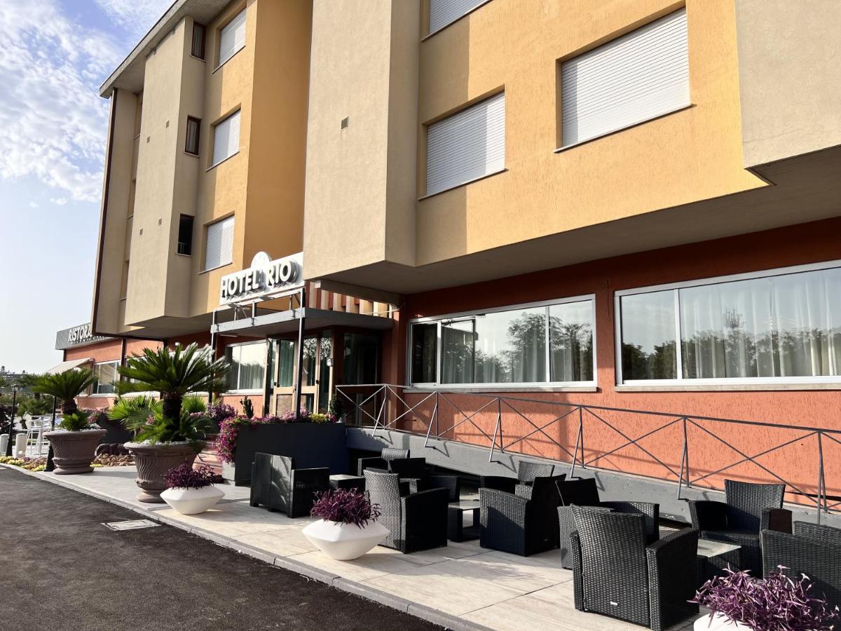 Hotel Rio 艾姆波蒂德 外观 照片